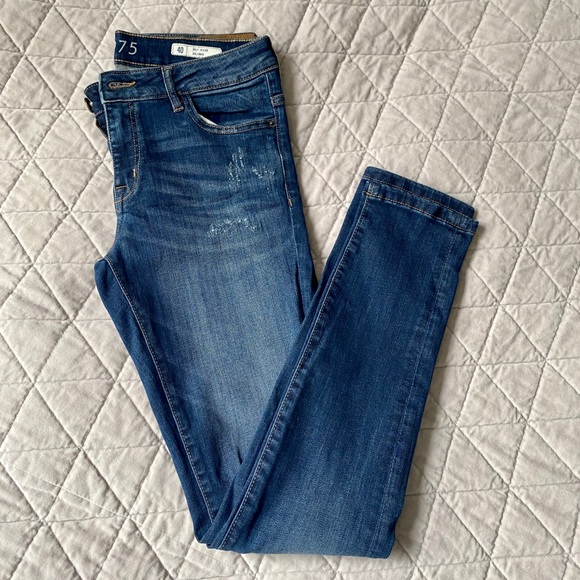 NEW Jeans Zara - Picture 2 of 5